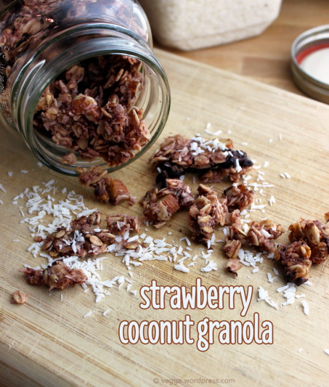 Strawberry-Coconut Granola